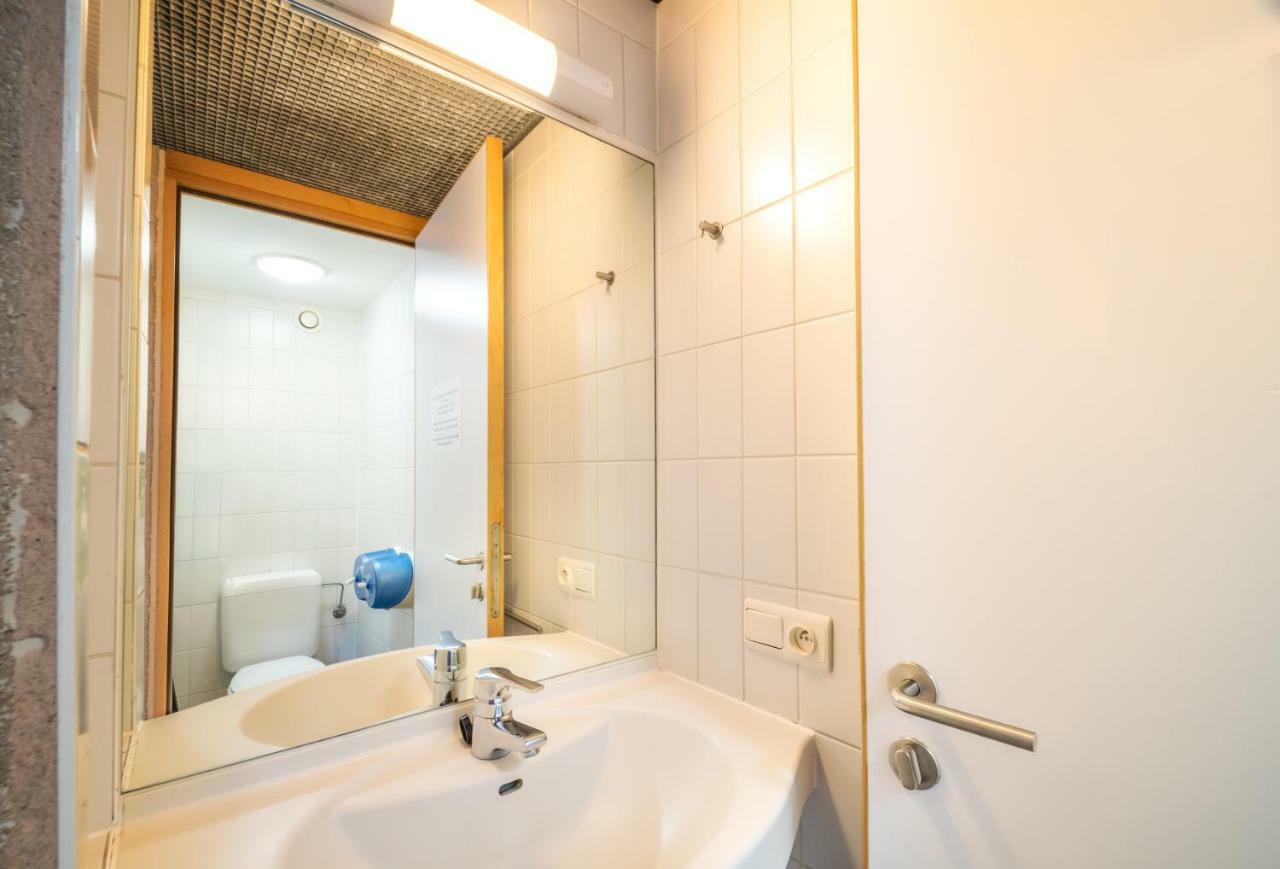 Auberge De Jeunesse De Mons Dış mekan fotoğraf